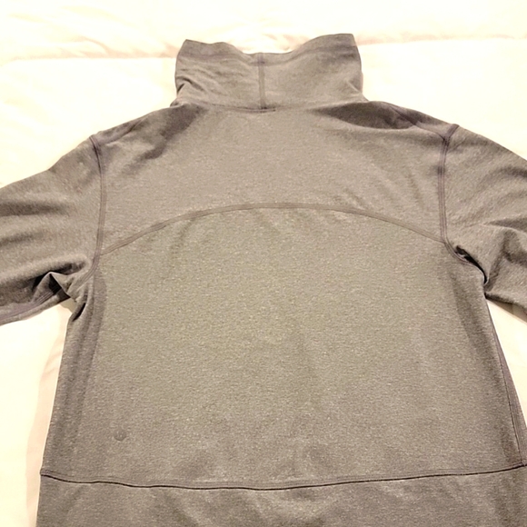 Lululemon ready to rulu pullover heather grey - Picture 2 of 11